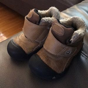 Boy toddler Boots Keen Size 6